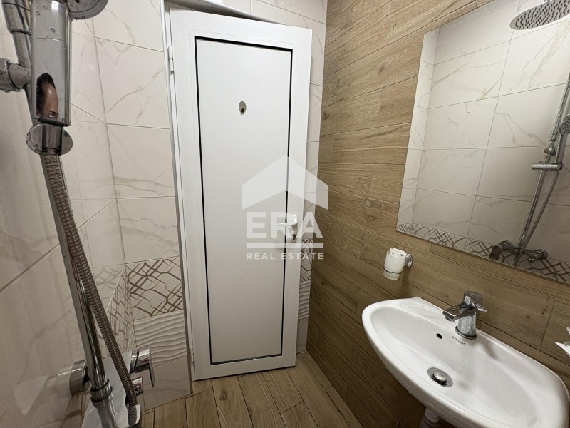 Продава 1-СТАЕН, гр. Велико Търново, Център, снимка 5 - Апартаменти - 55832195