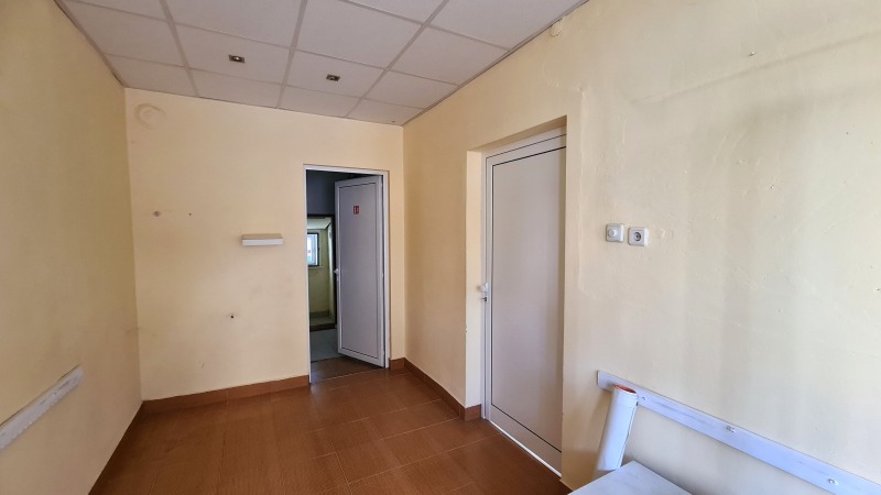 Продава КЪЩА, гр. Ихтиман, област София област, снимка 5 - Къщи - 52439760