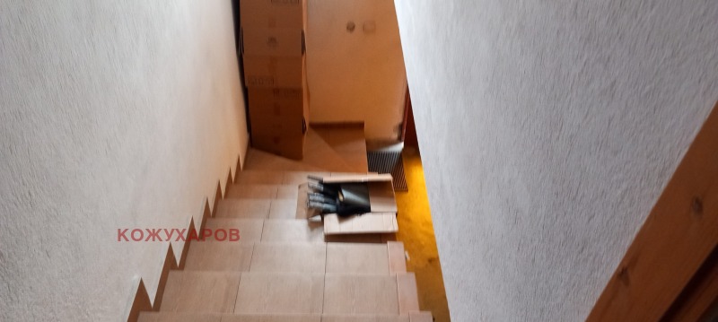 Продава КЪЩА, гр. Казанлък, област Стара Загора, снимка 16 - Къщи - 53504466