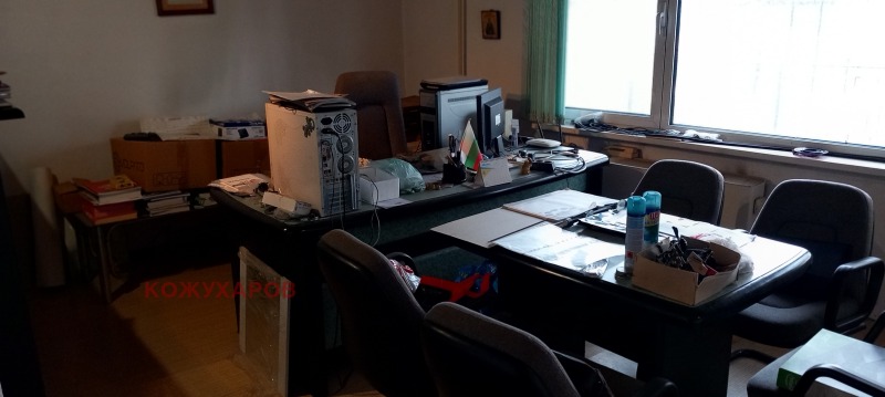 Продава КЪЩА, гр. Казанлък, област Стара Загора, снимка 13 - Къщи - 53504466