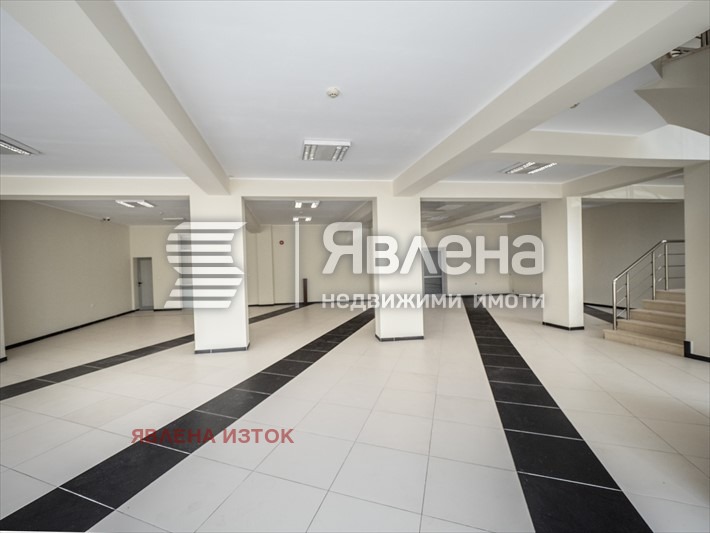 En venta  Comercio Sofia , Sujata reka , 681 metros cuadrados | 24710183 - imagen [5]