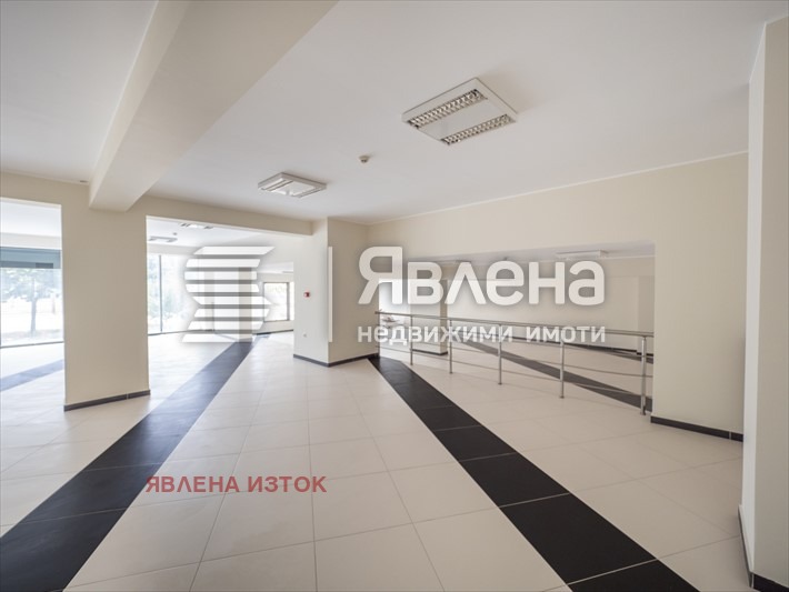 En venta  Comercio Sofia , Sujata reka , 681 metros cuadrados | 24710183 - imagen [9]