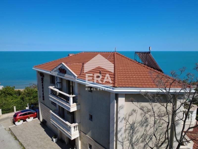 Продава ХОТЕЛ, гр. Варна, к.к. Чайка, снимка 2 - Хотели - 54627257