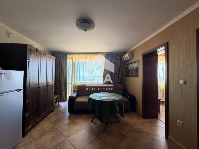 Продава ХОТЕЛ, гр. Варна, к.к. Чайка, снимка 16 - Хотели - 54627257