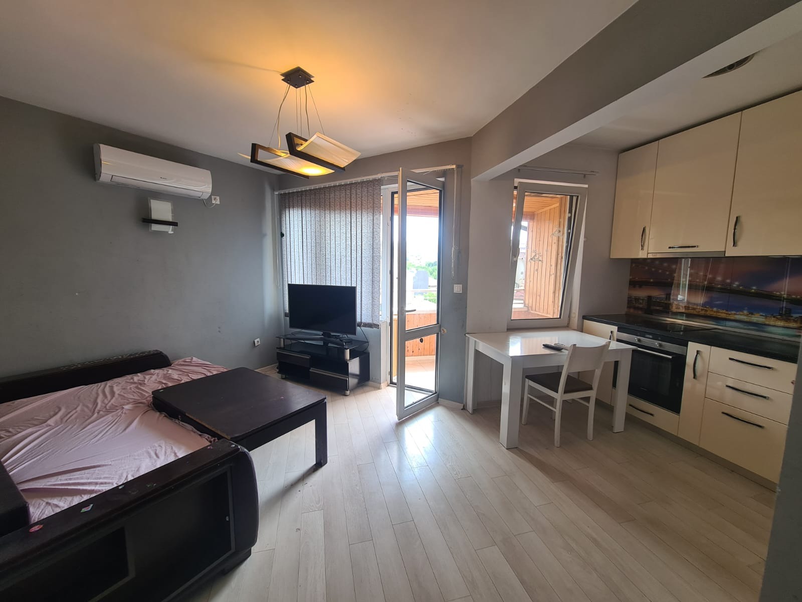 Продава 2-СТАЕН, гр. Хасково, Любен Каравелов, снимка 2 - Апартаменти - 53676073