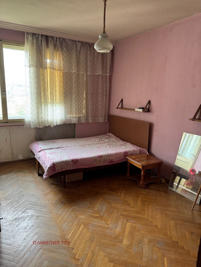 Продава  4-стаен град Плевен , 9-ти квартал , 101 кв.м | 74554420 - изображение [6]