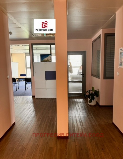 In vendita  Ufficio Sofia , Mladost 4 , 290 mq | 48769044 - Immagine [9]