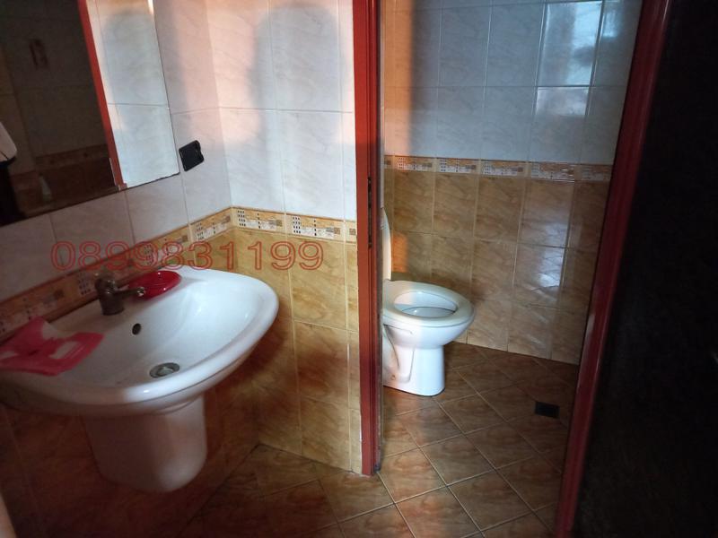 Продава ЗАВЕДЕНИЕ, гр. Бобов дол, област Кюстендил, снимка 12 - Заведения - 52868791