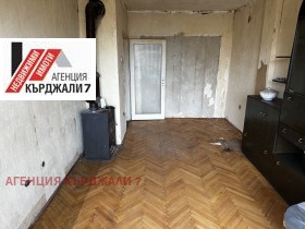 2 bedroom Tsentar, Kardzhali 15