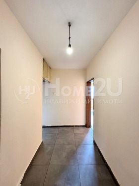 3-стаен град София, Факултета 8