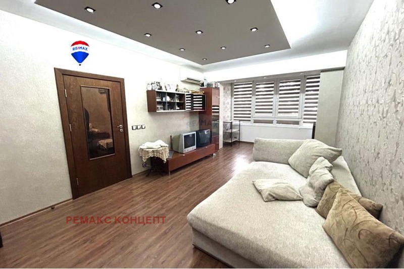 En venta  1 dormitorio Shumen , Boyan Balgaranov 2 , 64 metros cuadrados | 60788060 - imagen [3]