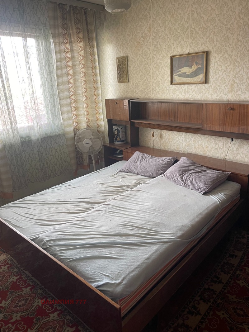 Na sprzedaż  3 sypialnie Plewen , Idealen centar , 103 mkw | 89878374 - obraz [3]