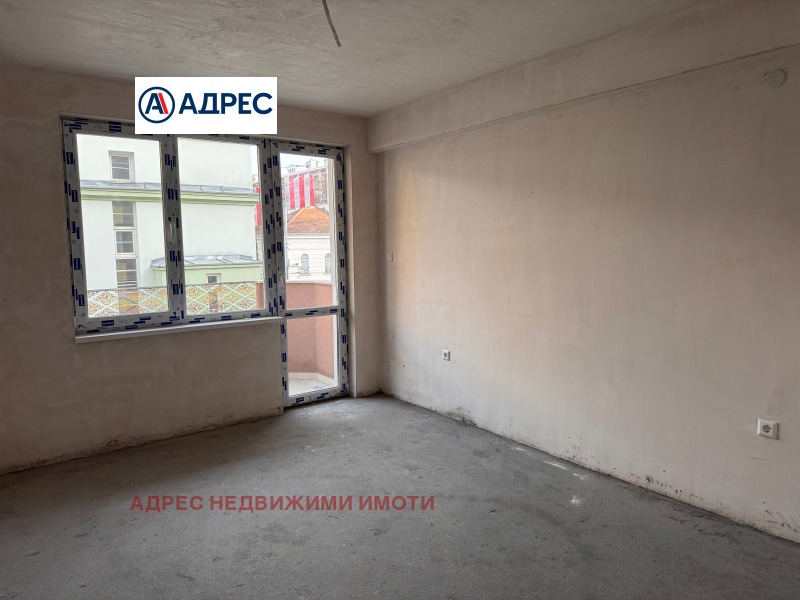 Продава МНОГОСТАЕН, гр. Стара Загора, Център, снимка 3 - Апартаменти - 52550651