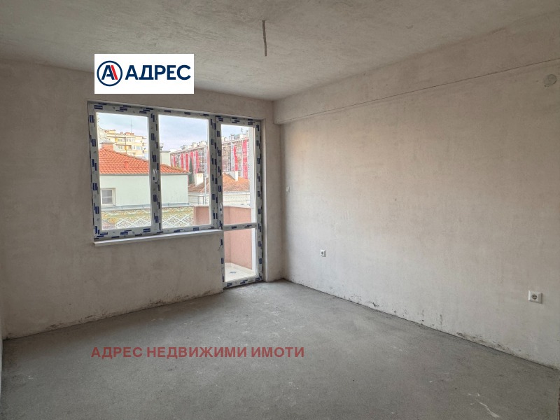 Продава МНОГОСТАЕН, гр. Стара Загора, Център, снимка 8 - Апартаменти - 52550651