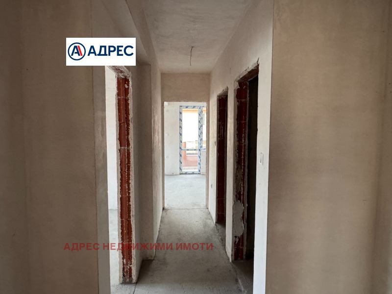 Продава МНОГОСТАЕН, гр. Стара Загора, Център, снимка 6 - Апартаменти - 52550651