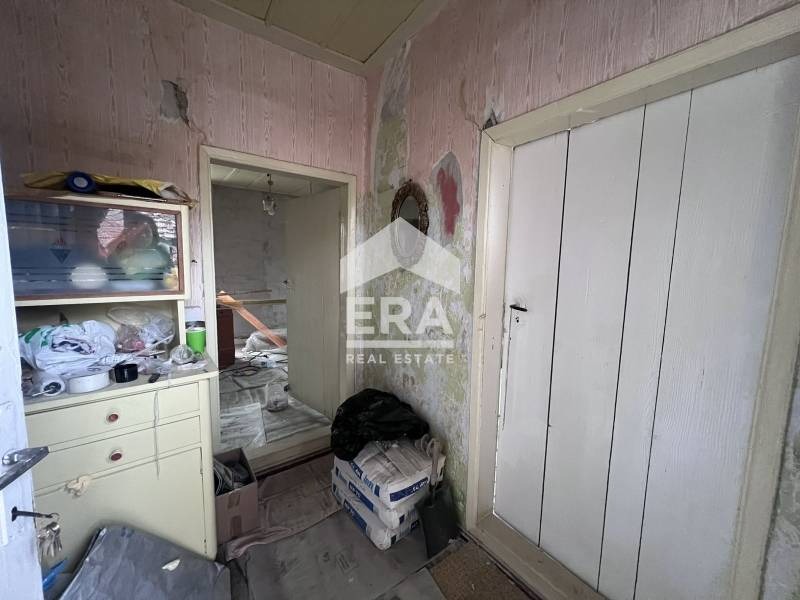 Продава КЪЩА, с. Николаево, област Велико Търново, снимка 9 - Къщи - 53443786