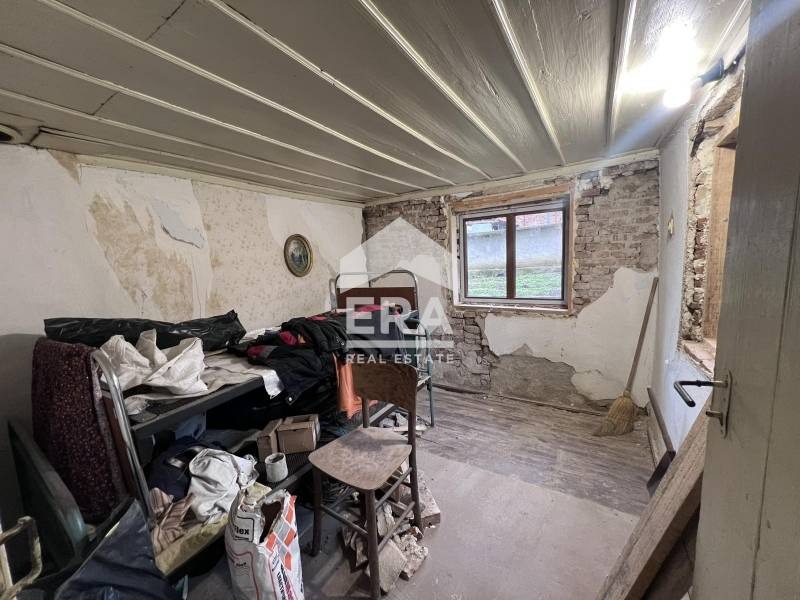 Продава КЪЩА, с. Николаево, област Велико Търново, снимка 14 - Къщи - 53443786