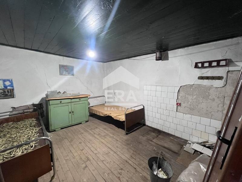 Продава КЪЩА, с. Николаево, област Велико Търново, снимка 16 - Къщи - 53443786