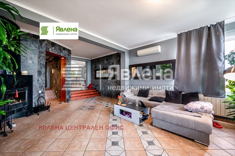 Продава КЪЩА, гр. София, Бояна, снимка 2 - Къщи - 54673375