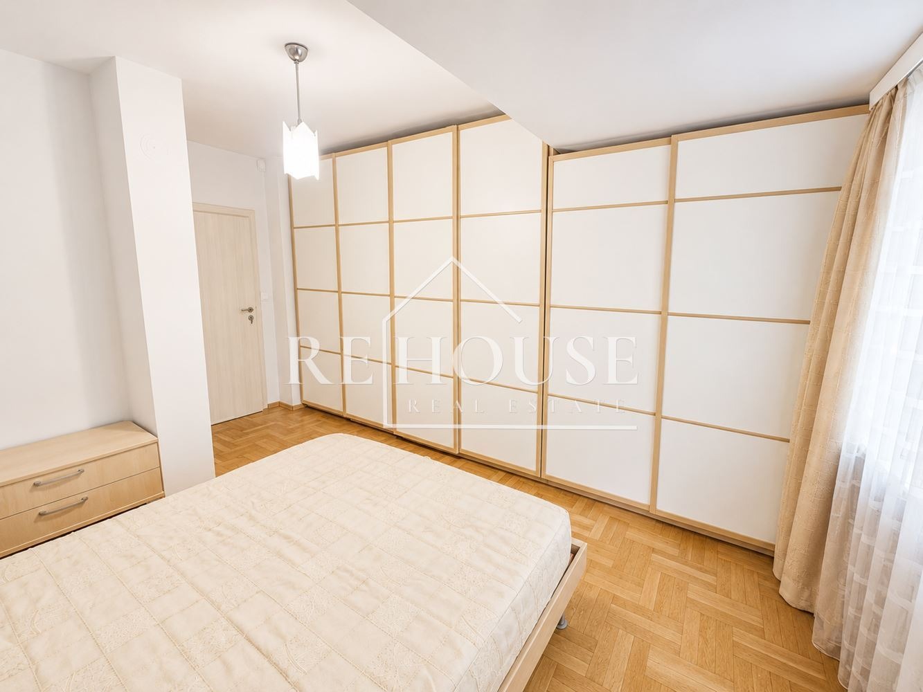 Продава 4-СТАЕН, гр. Варна, Лятно кино Тракия, снимка 7 - Апартаменти - 55799795