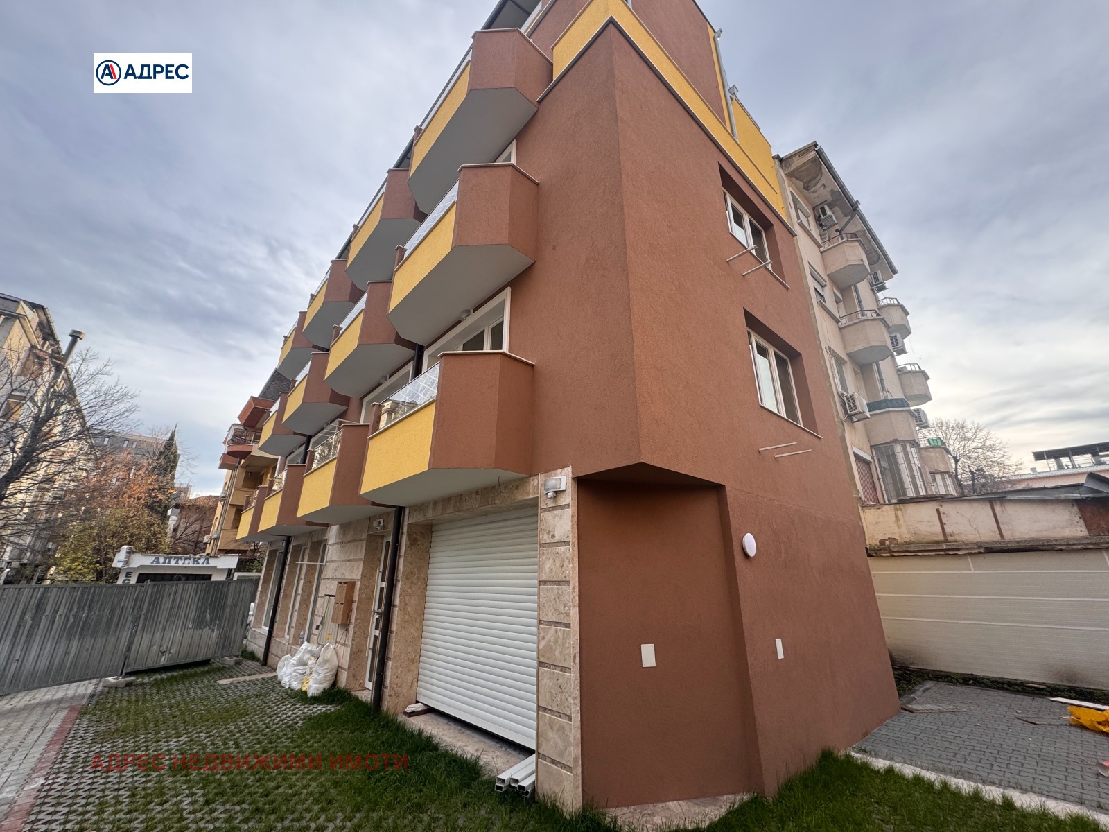 Продава МНОГОСТАЕН, гр. Стара Загора, Център, снимка 2 - Апартаменти - 52550651