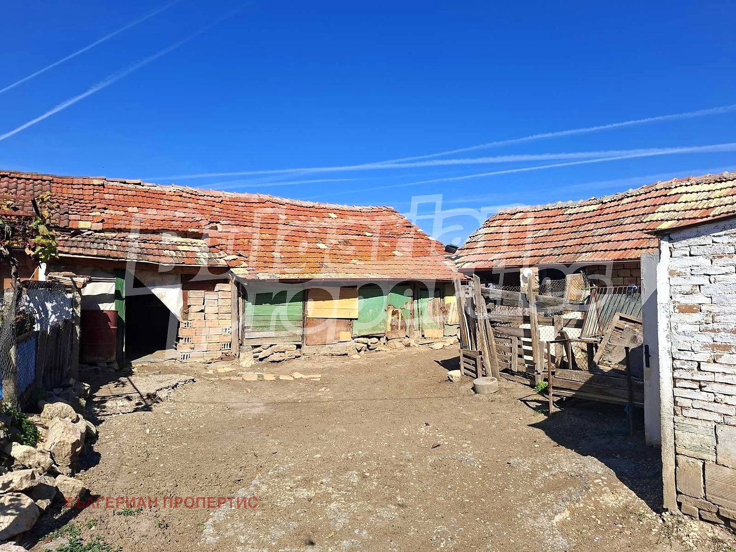 Продава КЪЩА, с. Тръница, област Шумен, снимка 13 - Къщи - 56427267