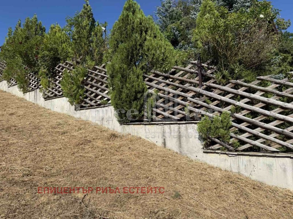 Продава КЪЩА, с. Сирищник, област Перник, снимка 10 - Къщи - 56464032
