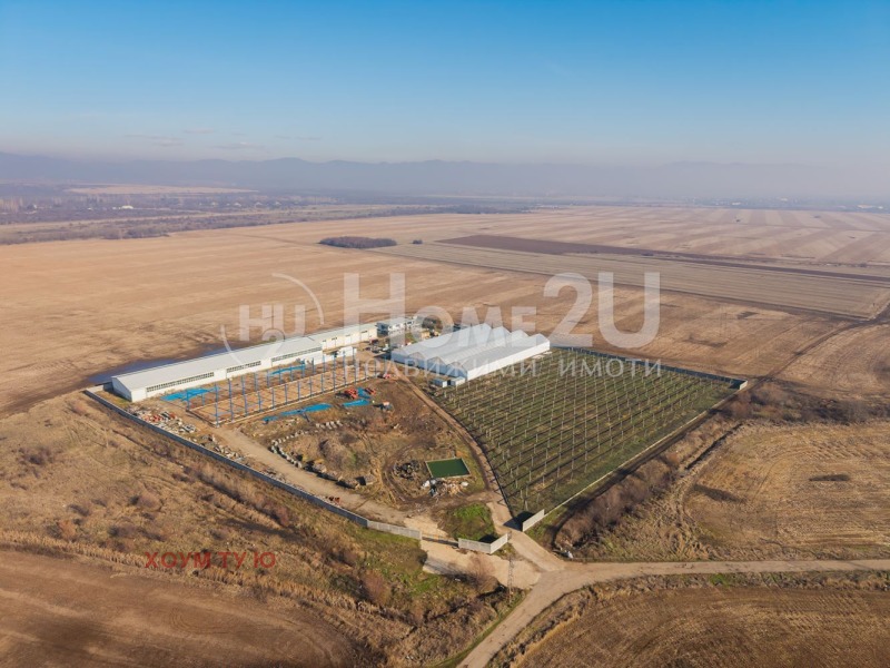 Продава ФАБРИКА/ЗАВОД в град София, с. Мировяне - 40000 кв.м / 5 500 000 € » 10 757 065.00 лв., ХОУМ ТУ Ю