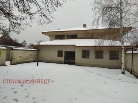 Haus Metschka, region Russe 1