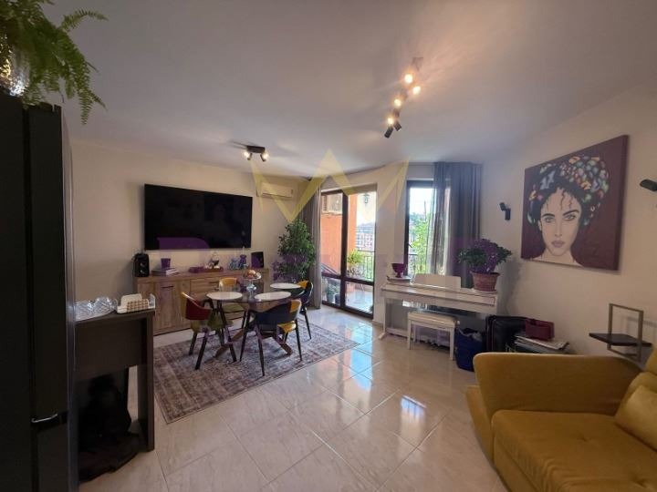 Продава 2-СТАЕН, гр. Свети Влас, област Бургас