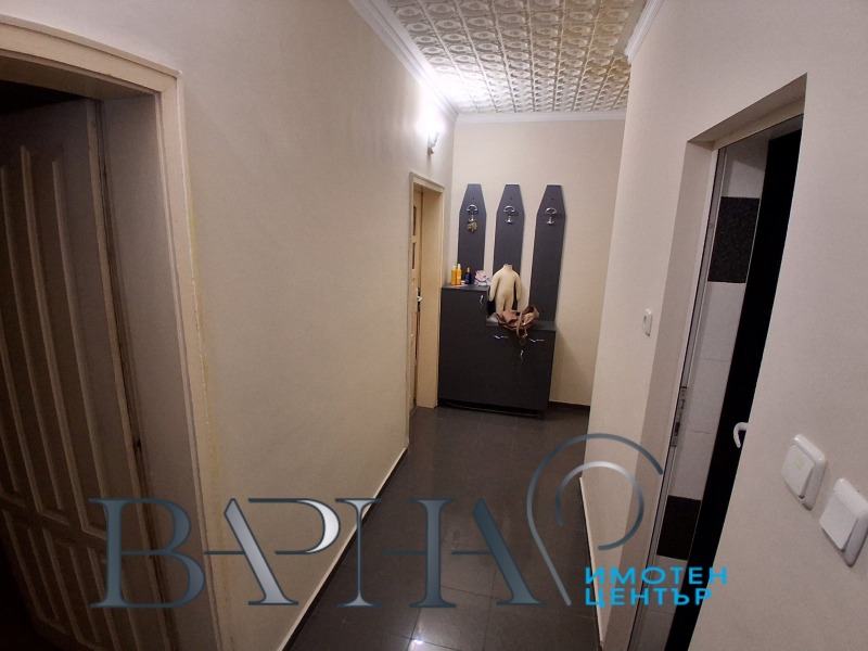 Продава  3-стаен град Варна , Център , 92 кв.м | 28734799 - изображение [15]