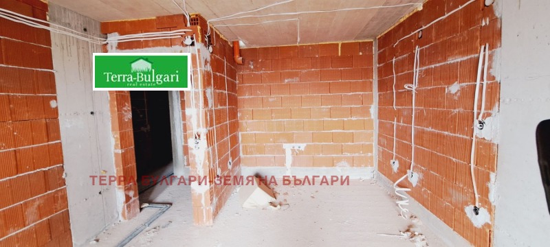 Продава  3-стаен град Перник , Ладовица , 130 кв.м | 62012966 - изображение [3]