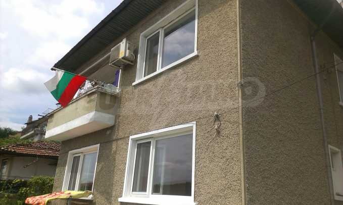 Продава КЪЩА, гр. Велико Търново, Стара част