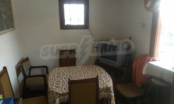 Продава КЪЩА, гр. Велико Търново, Стара част, снимка 11 - Къщи - 53417312