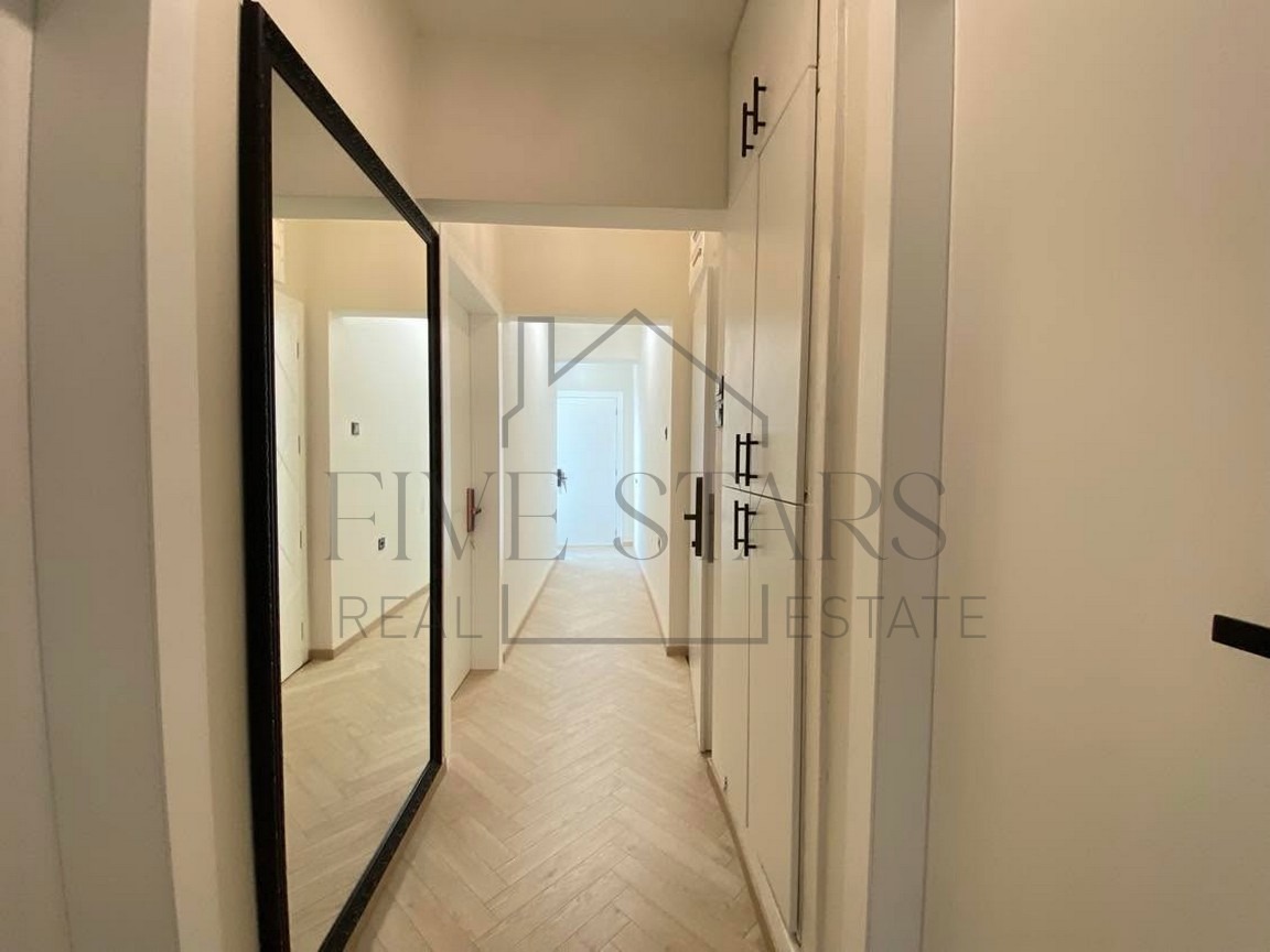Продава 4-СТАЕН, гр. Варна, Централна поща, снимка 15 - Апартаменти - 55377081