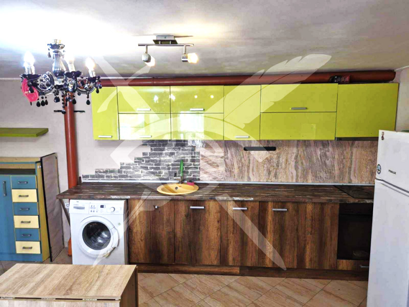 Продава 2-СТАЕН в град Варна, Колхозен пазар - 35 кв.м / 74 900 € » 146 491.67 лв., ЕКС НВД ООД