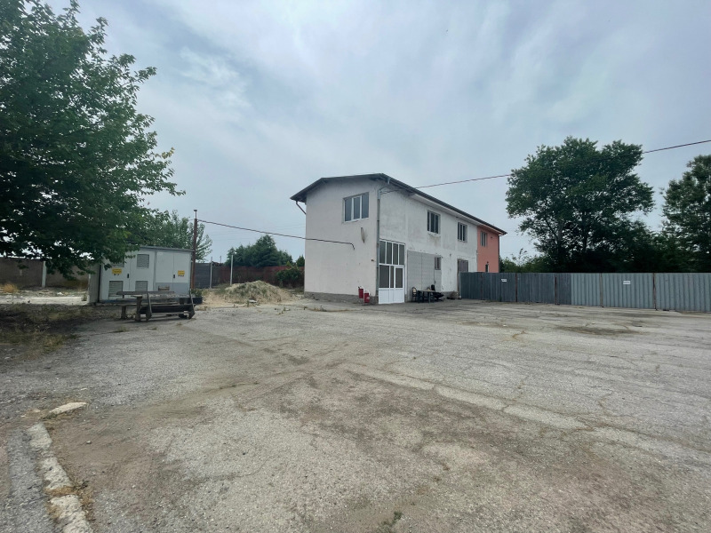 Продава ПРОМ. ПОМЕЩЕНИЕ в област Стара Загора, гр. Раднево - 346 кв.м / 480 000 € » 938 798.40 лв., НИКОР