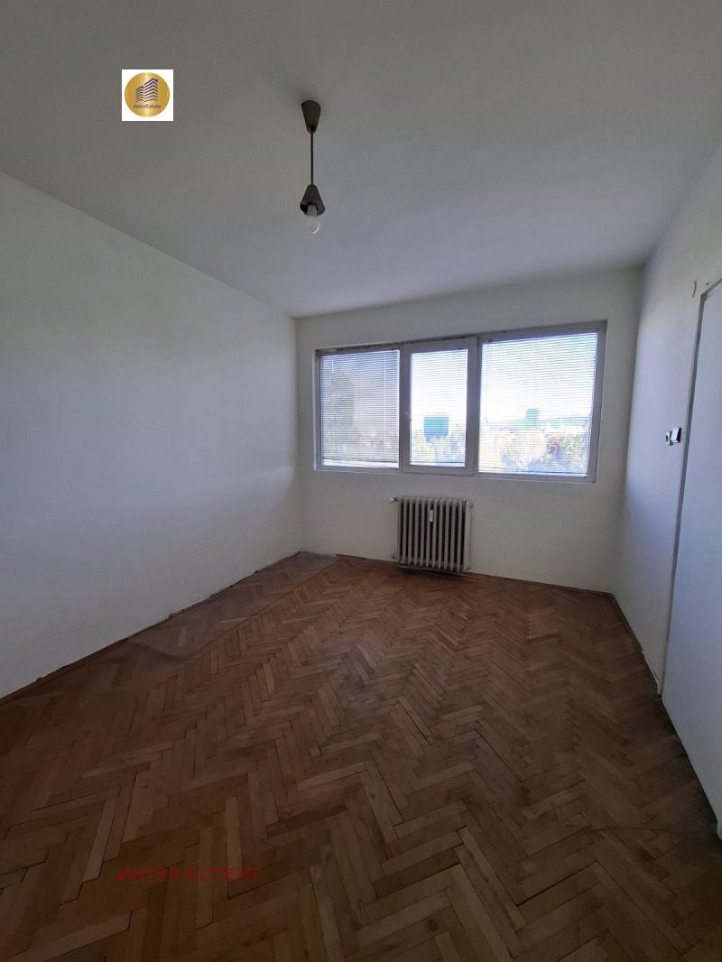 À vendre  1 chambre Sofia , Iztok , 70 m² | 85697567