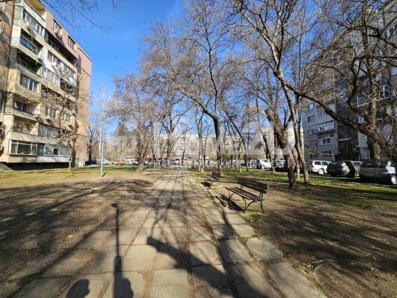 Продава 3-СТАЕН, гр. Пловдив, Младежки Хълм, снимка 5 - Aпартаменти - 49284834