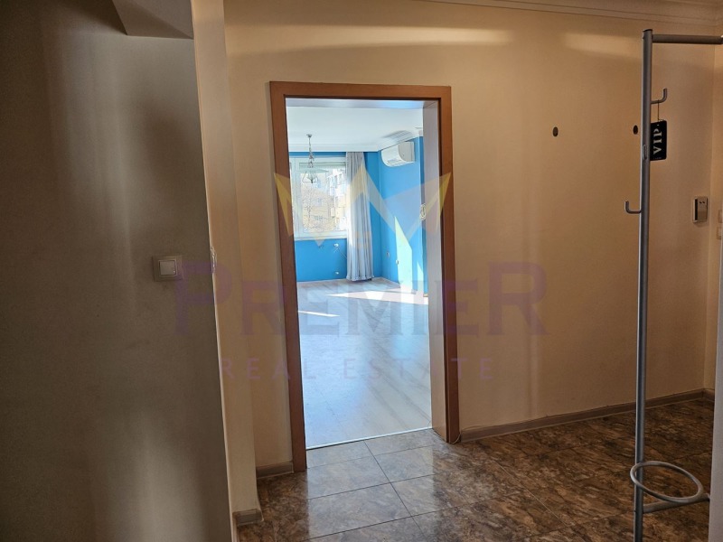 Продава  4-стаен град София , Белите брези , 151 кв.м | 93155290 - изображение [16]