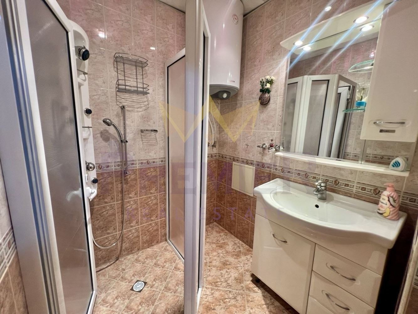 Продава 4-СТАЕН, гр. Пловдив, Кършияка, снимка 11 - Апартаменти - 55889046