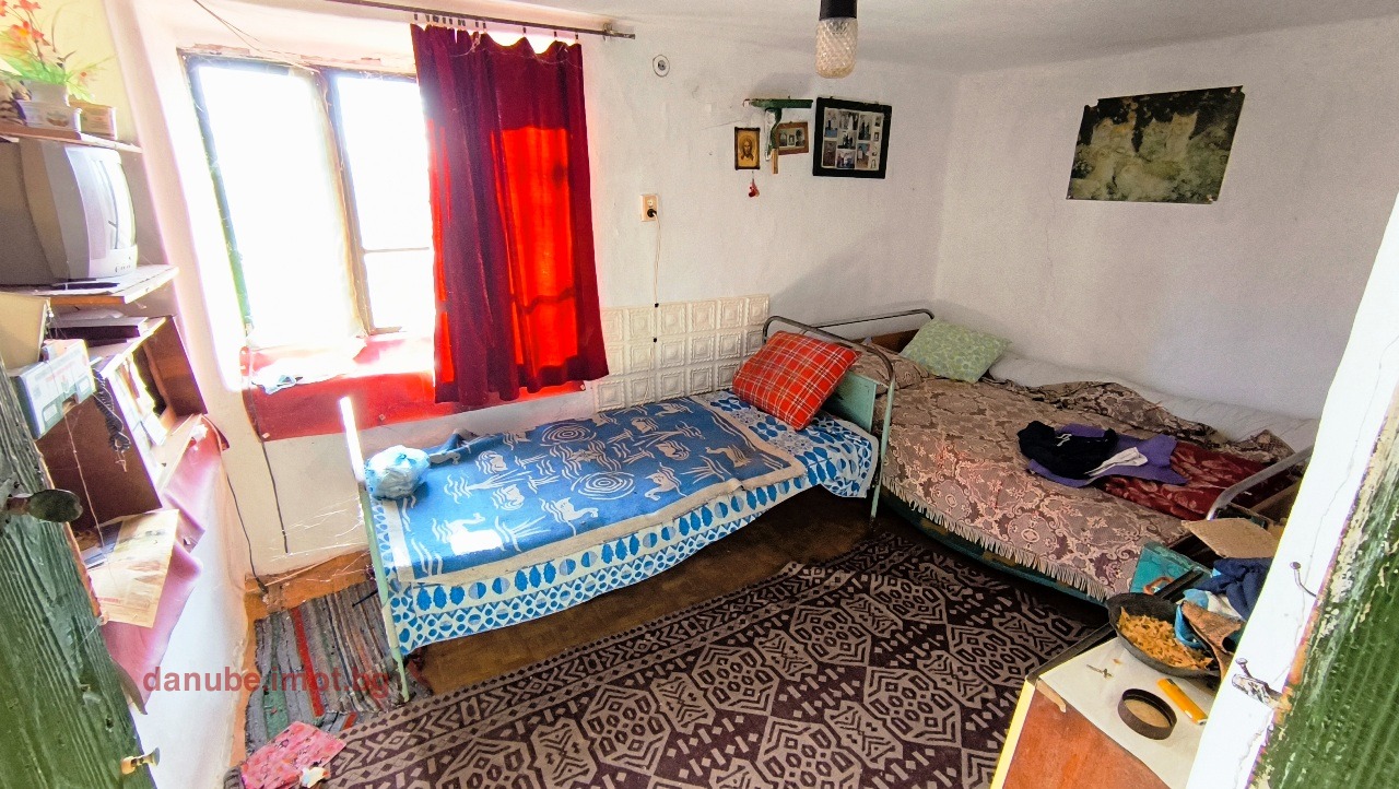 Продава КЪЩА, с. Церовец, област Русе, снимка 4 - Къщи - 55243041