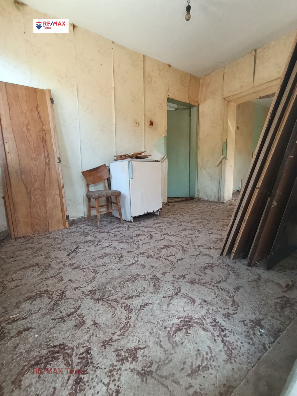 Продава КЪЩА, с. Балканец, област Ловеч, снимка 9 - Къщи - 55753678