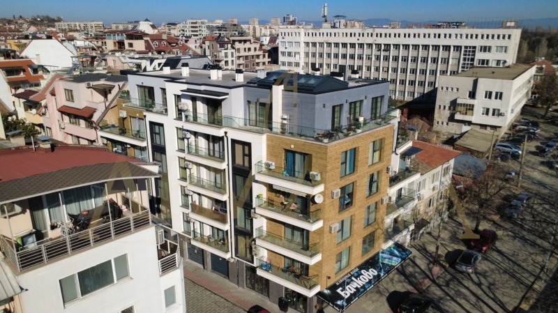 De vânzare  1 dormitor Plovdiv , Camenița 2 , 75 mp | 37606680 - imagine [10]