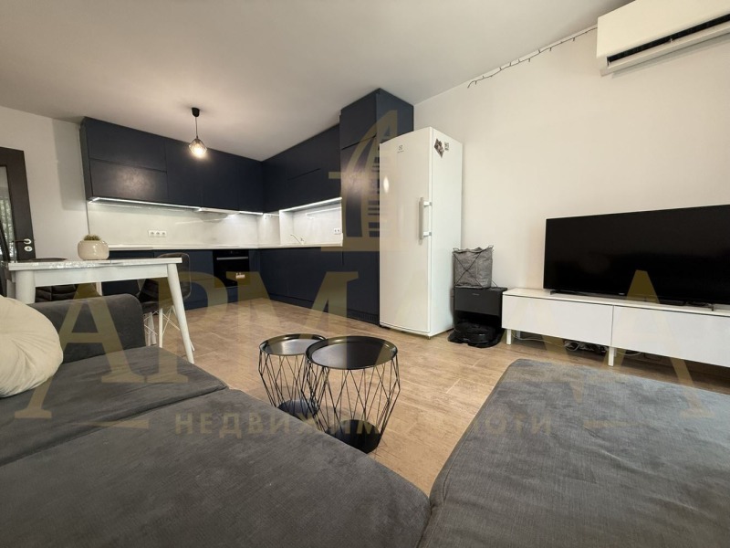 Продава  2-стаен, град Пловдив, Каменица 2 •  141 000 EUR • ID 46818054 — holmes.bg - [1] 