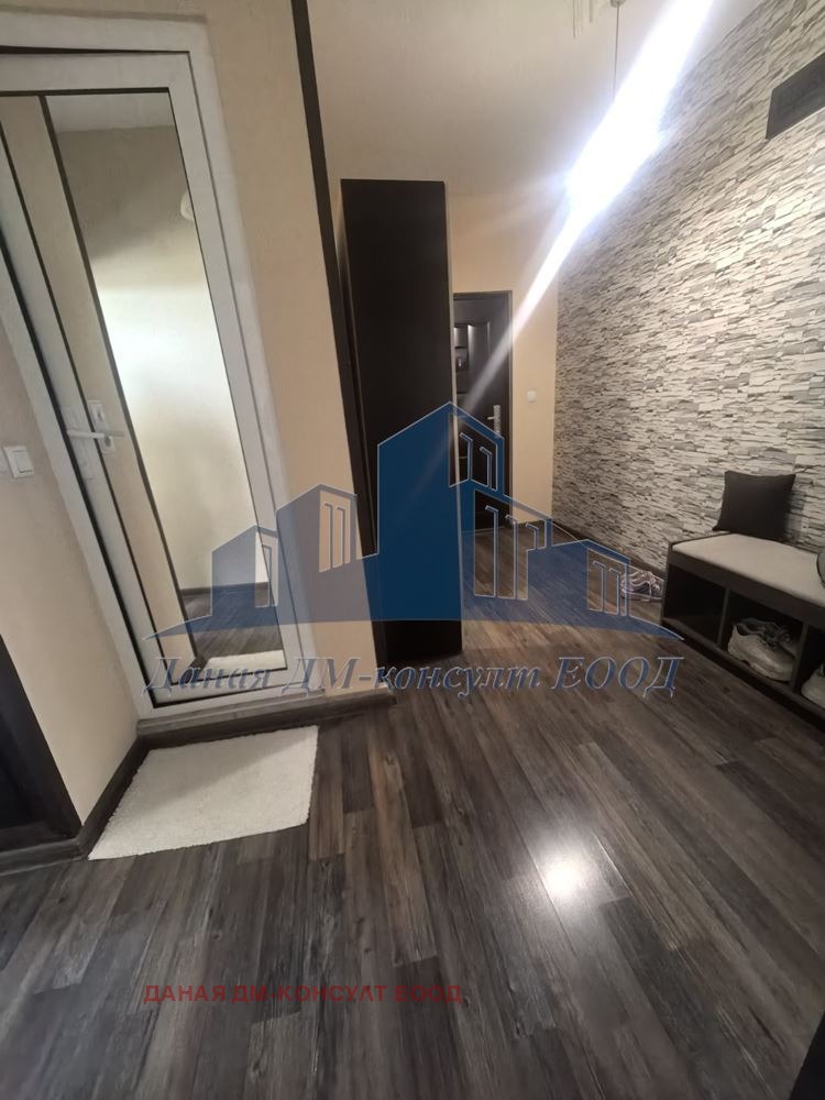 Продава 2-СТАЕН, гр. Шумен, Еверест, снимка 6 - Апартаменти - 55664021