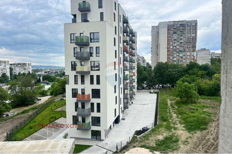 Eladó  3 hálószobás Varna , Vazrazsdane 1 , 125 négyzetméter | 79909233 - kép [4]