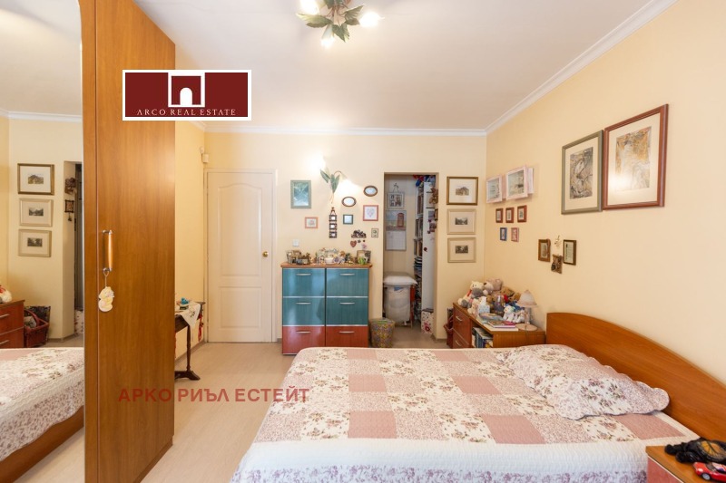 À venda  3 quartos Sofia , Belite brezi , 175 m² | 37552876 - imagem [14]