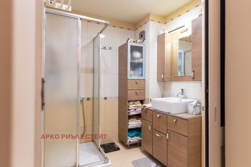 Προς πώληση  3 υπνοδωμάτια Σοφηια , Βελητε βρεζη , 175 τ.μ | 37552876 - εικόνα [15]