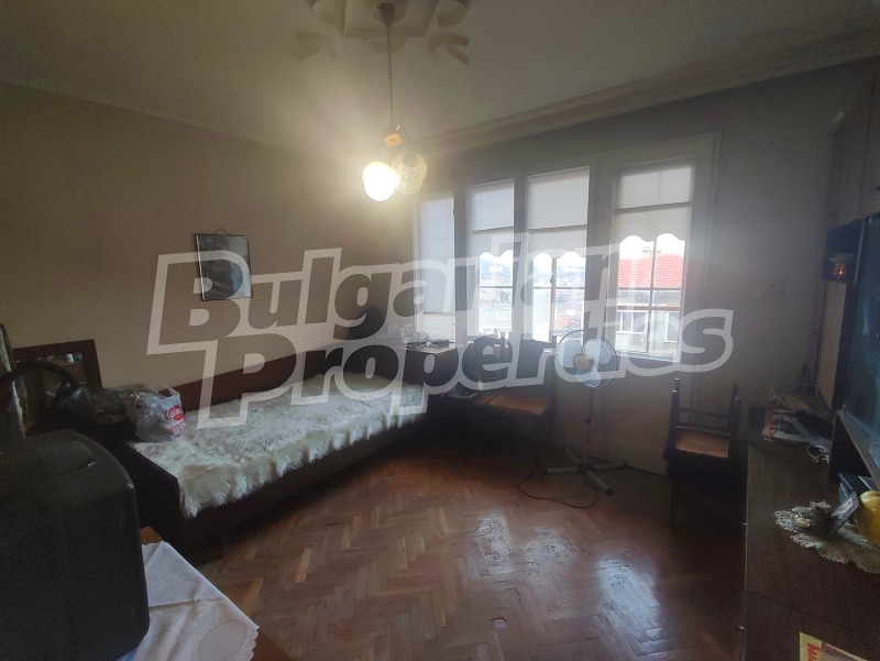 Продава 4-СТАЕН, гр. Шумен, Пожарната, снимка 15 - Апартаменти - 52731153